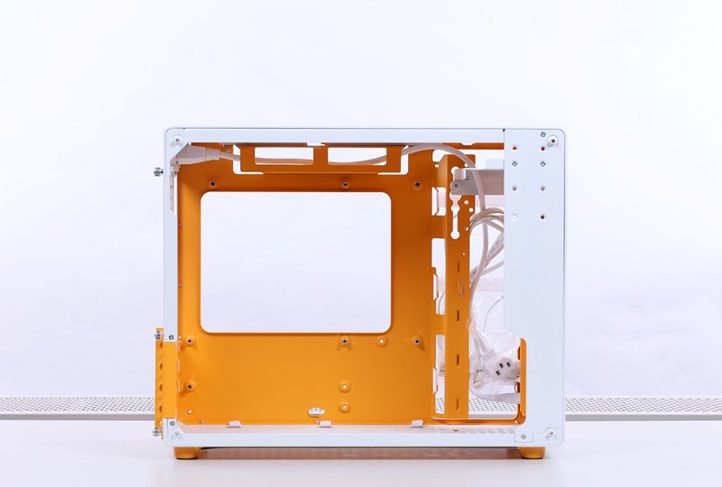 橙白小清新，不用花钱改色！乔思伯Z20搭配14600K+4070Ti Super装机