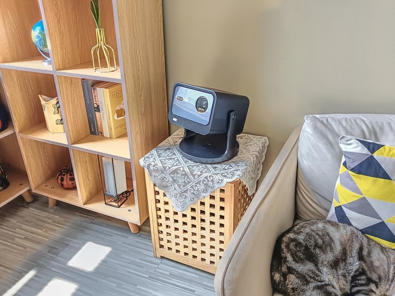 把电影院搬回家，一步到位之选， Vidda C2S 4K 三色激光投影