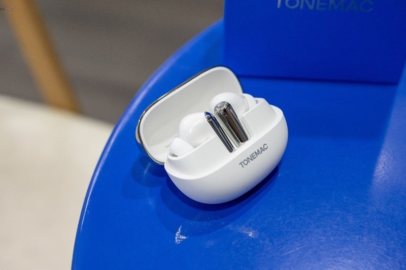 音质更细腻，时尚与舒适兼备，唐麦M5耳机体验