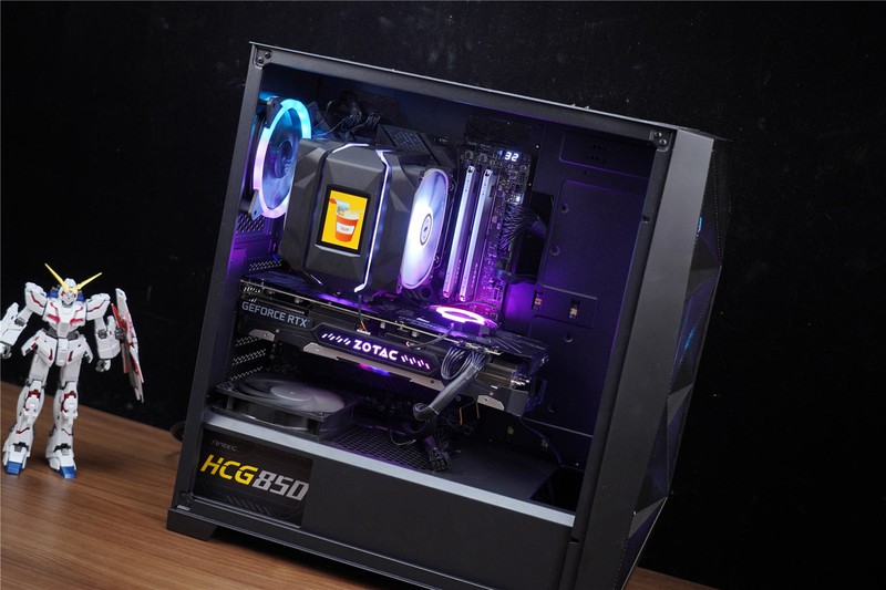 弯道超车？旗舰风冷搭载显示屏，泽洛幻瞳BEG600带你迈进新纪元！