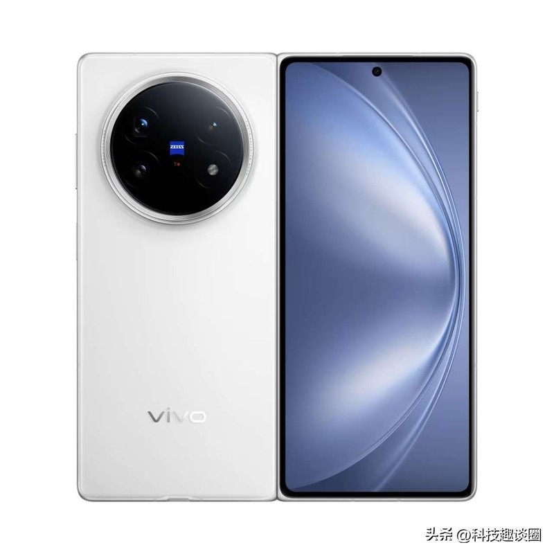轻薄不再是直板专属，vivo X Fold5把折叠体验做到“日用级”