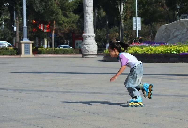 秋日速滑     11。