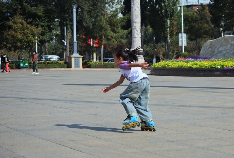 秋日速滑     11。