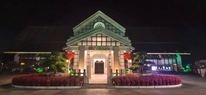 莲花山夜景