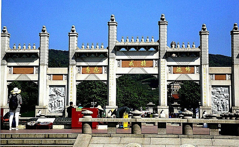 1760【不老松：纪实摄影】〖山河锦绣、詩画江南〗中国五方大佛之中的东方佛（无锡灵山