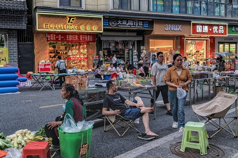 云南大关 · 南门街的夜市
