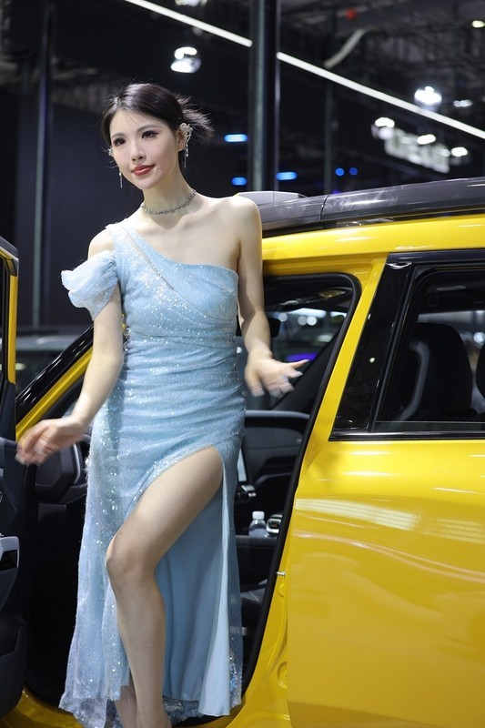 2025长沙国际车展--车模19