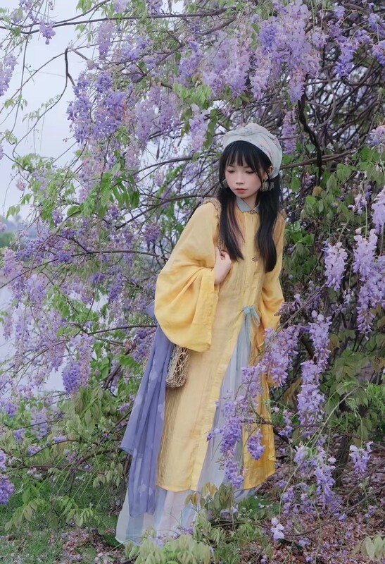 黄色与紫色