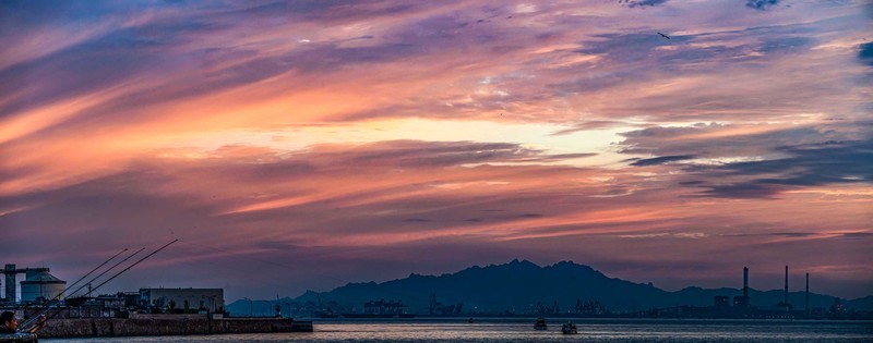 金茂湾晚霞