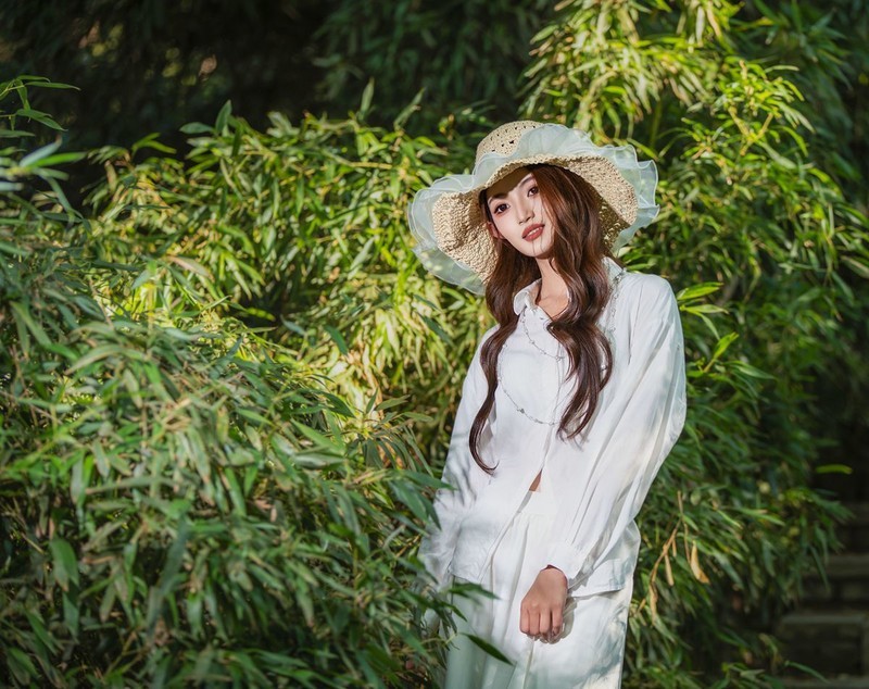 荷塘倩影--南高基公园环境人像（2）