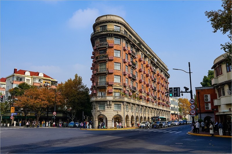 2026年第0093贴-上海武康路纪实街拍（0201）