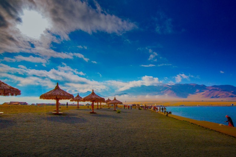 塞里木湖风景 4