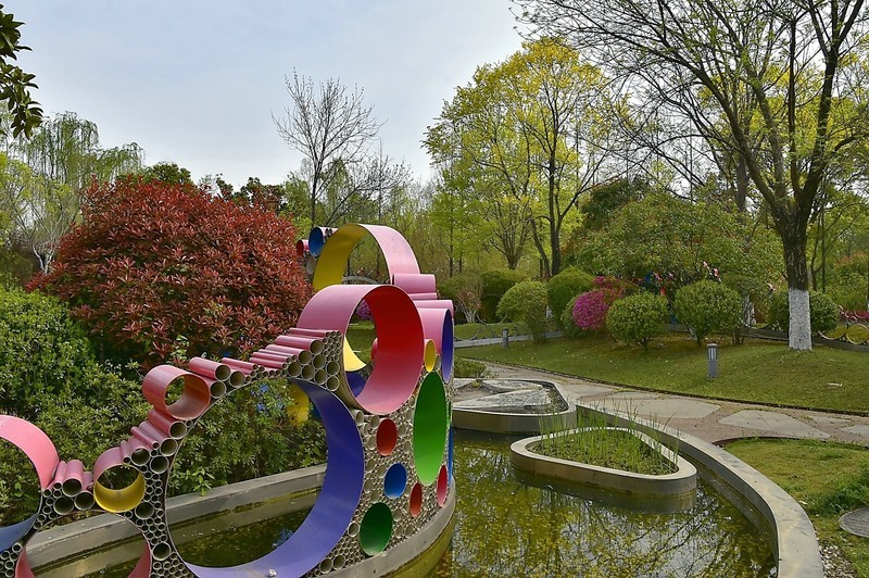 春色园博园   马福送万家 ---祝新春快乐