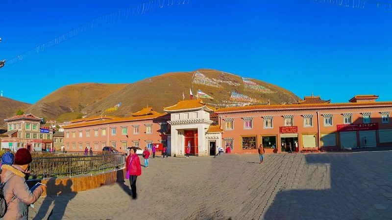 旅游天地（15）-----塔公寺