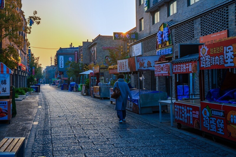 早上老街
