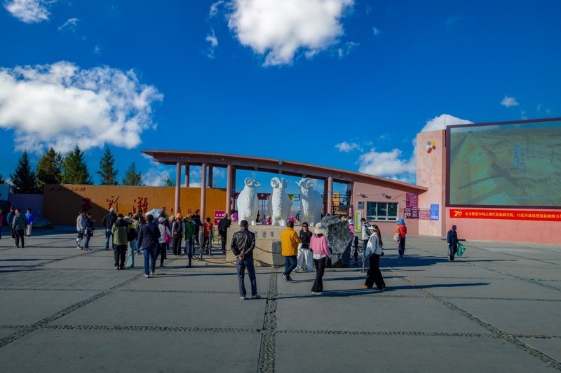 新疆五彩滩风景 13