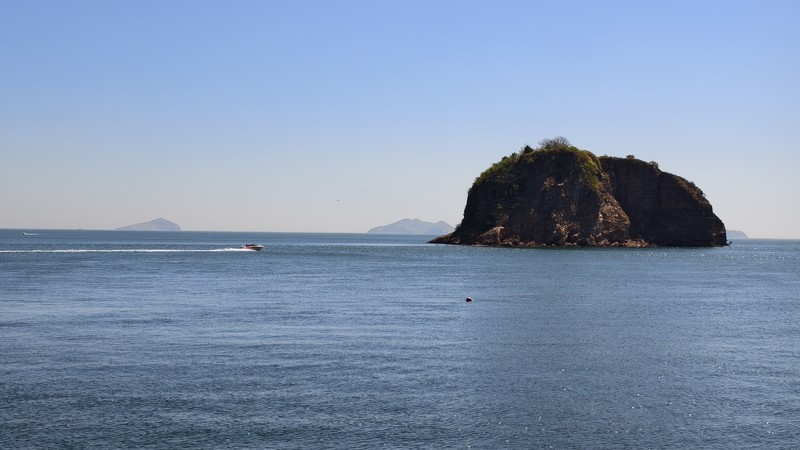 立 夏 的 棒 棰 岛 国 宾 馆 和 迎 宾 路 （ 四 ）