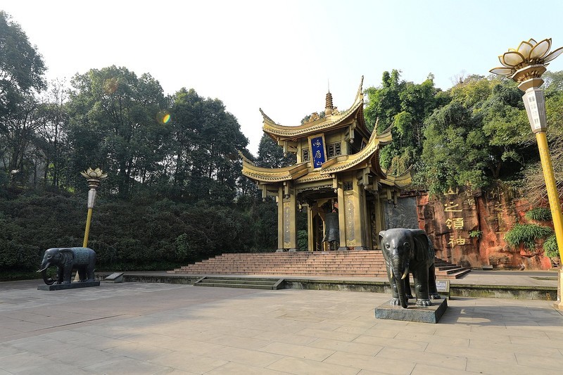 峨眉山报国寺景区【三】   2026.039