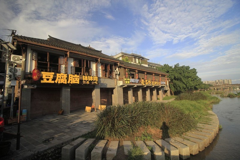 乐山苏稽古镇之一