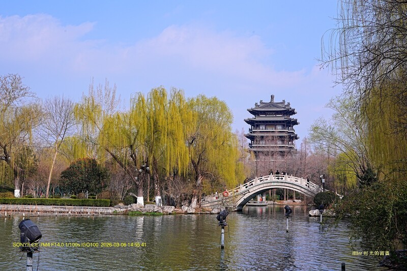 大明湖春色