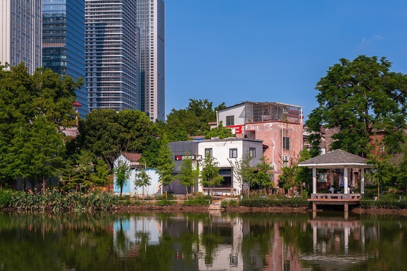 —— 艺术村 ——