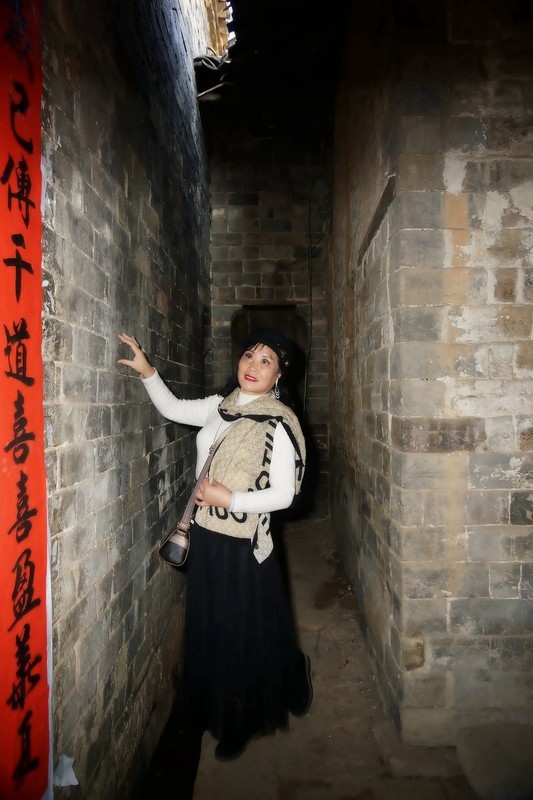 环境人像---湖北柯大兴古村落的佳丽！