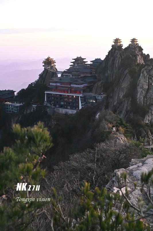 老君山的晨曦（8）