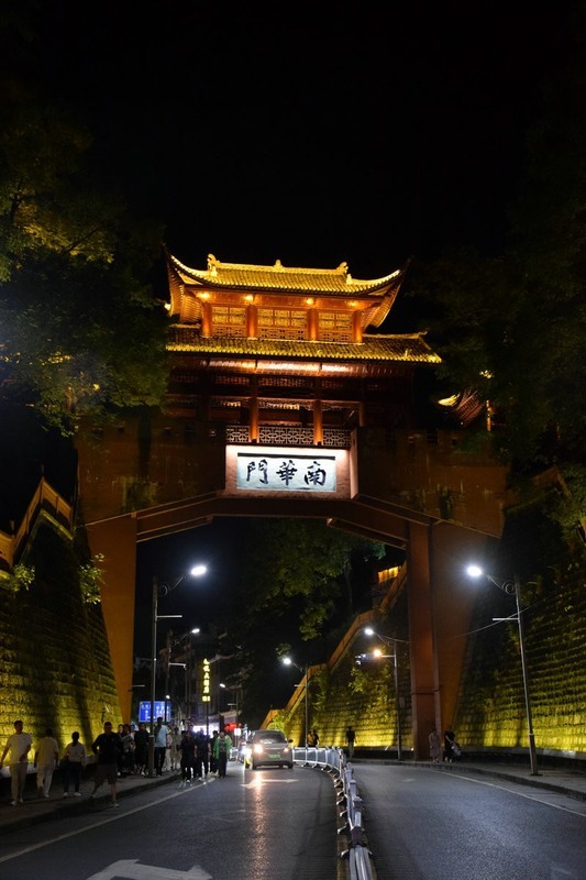 2026夏天游（85）南华门夜景