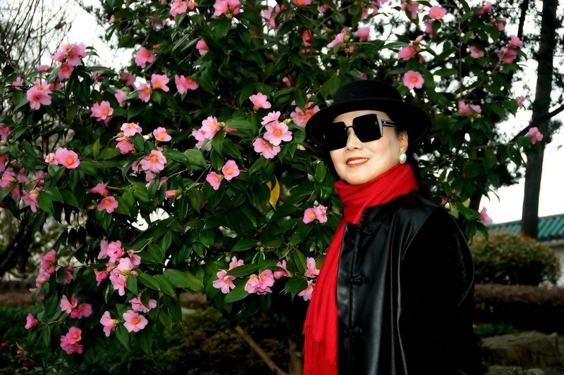 环境人像---公园里的佳丽！