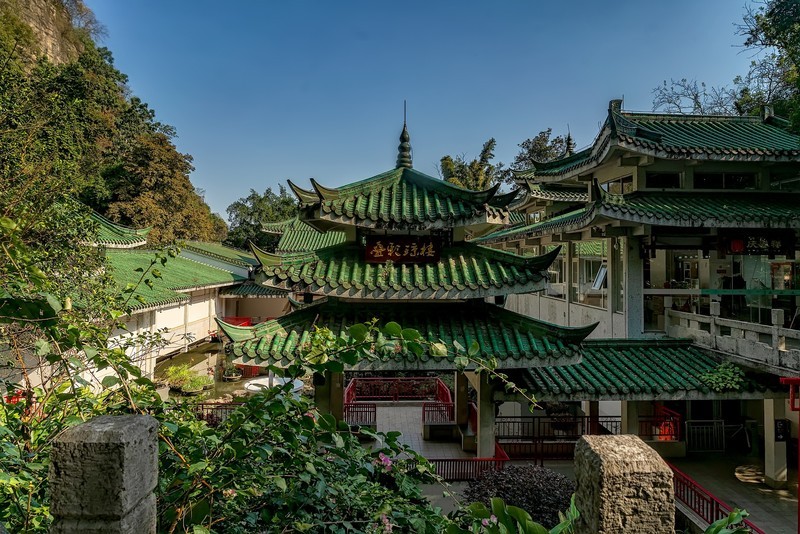 广西桂林 ·? 叠彩山