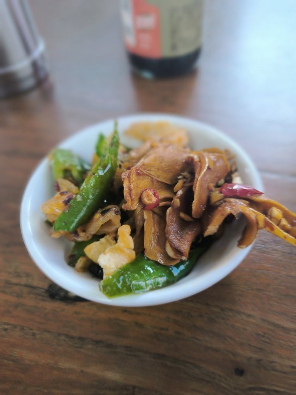 漫步星城 （900）远近 都想见你