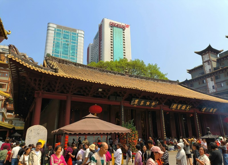 羊城大佛寺。