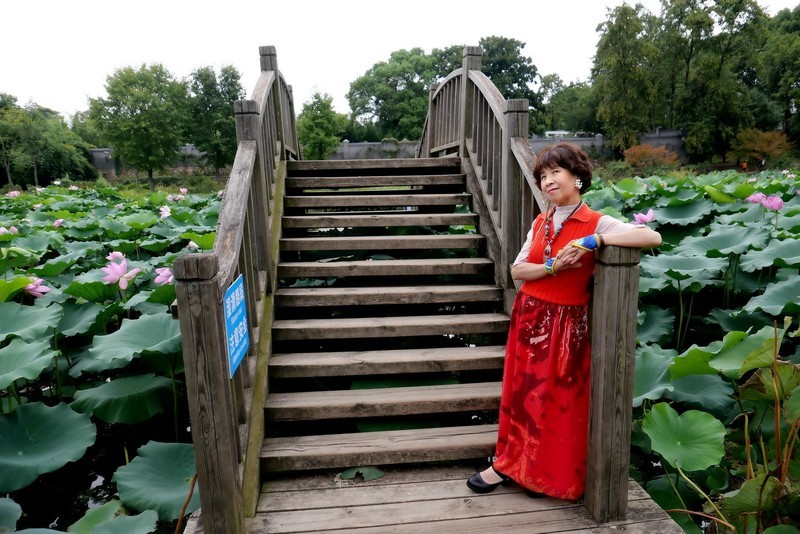 植物园里快乐的老伴！