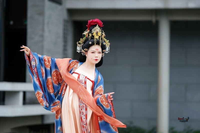 【梦回大唐】---莉莉