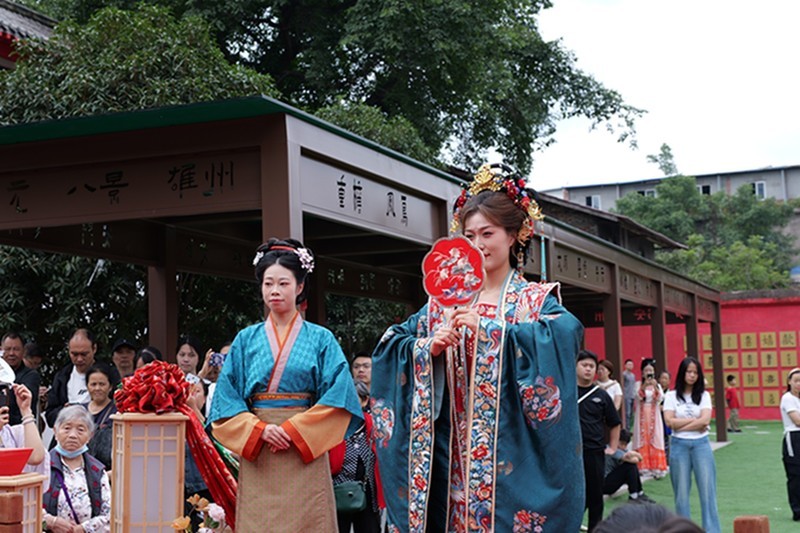 《古婚演出》03